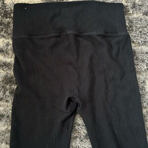 #64 All in Motion Women's Black Textured Leggings